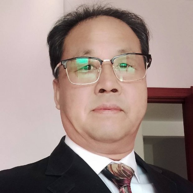 于占平：四十年笔耕不辍